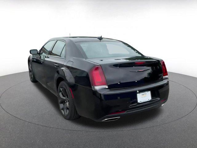 used 2022 Chrysler 300 car, priced at $24,584