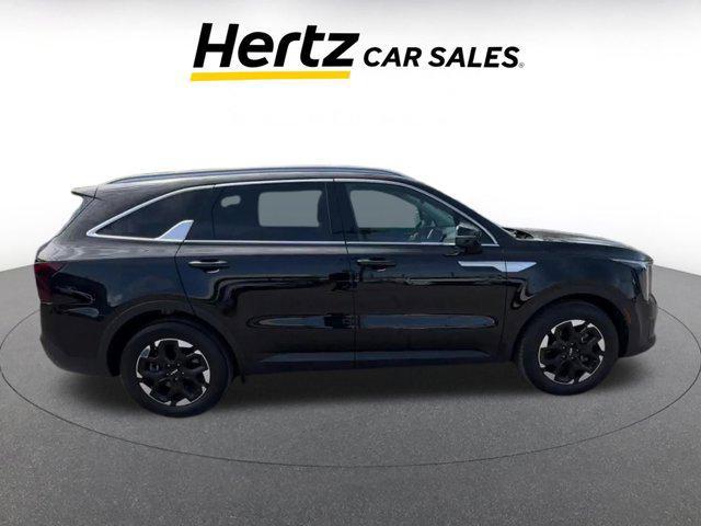 used 2024 Kia Sorento car, priced at $30,886