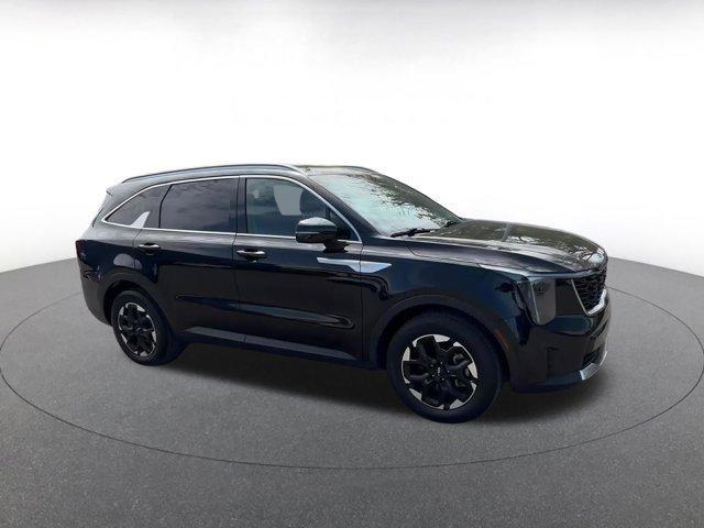used 2024 Kia Sorento car, priced at $29,257