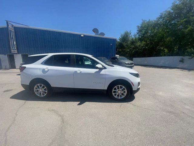 used 2022 Chevrolet Equinox car, priced at $18,796