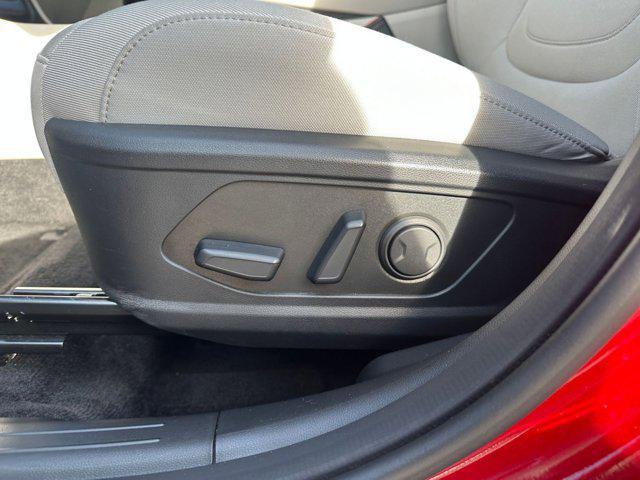 used 2025 Hyundai TUCSON Hybrid car, priced at $25,544