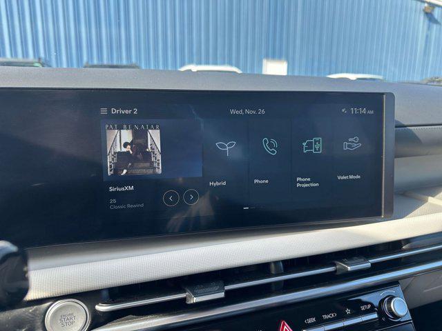 used 2025 Hyundai TUCSON Hybrid car, priced at $25,544