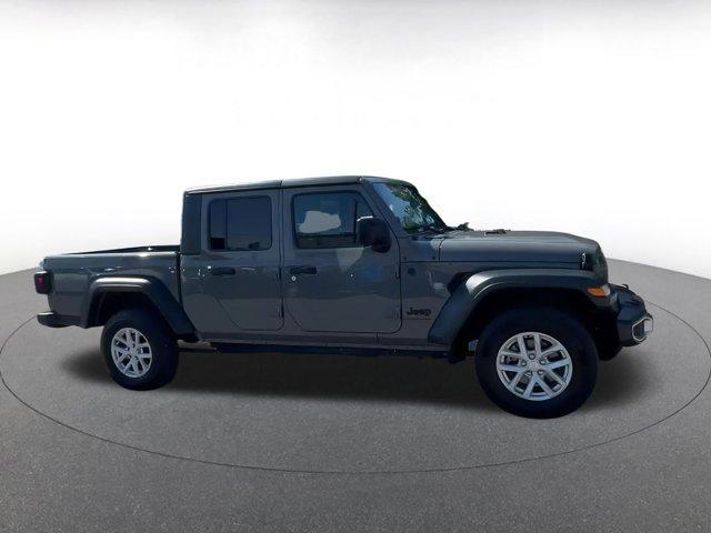 used 2023 Jeep Gladiator car, priced at $29,501