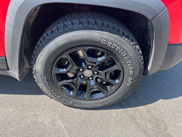 used 2019 Jeep Cherokee car, priced at $21,000