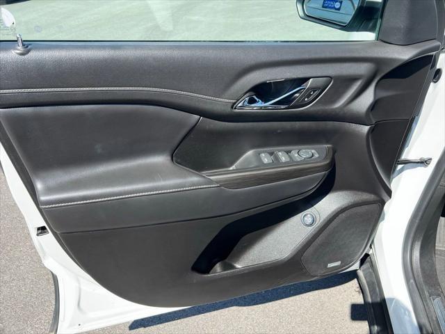 used 2023 GMC Acadia car, priced at $26,800