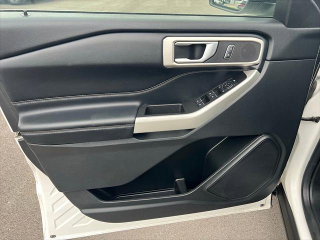 used 2020 Ford Explorer car