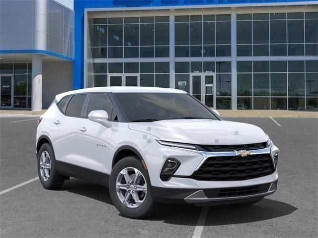 new 2025 Chevrolet Blazer car, priced at $40,185