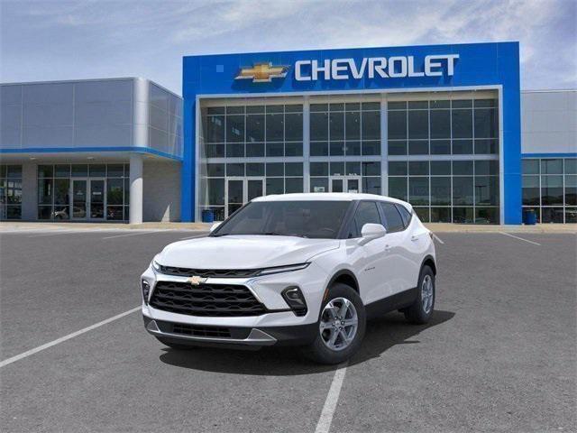 new 2025 Chevrolet Blazer car, priced at $40,185