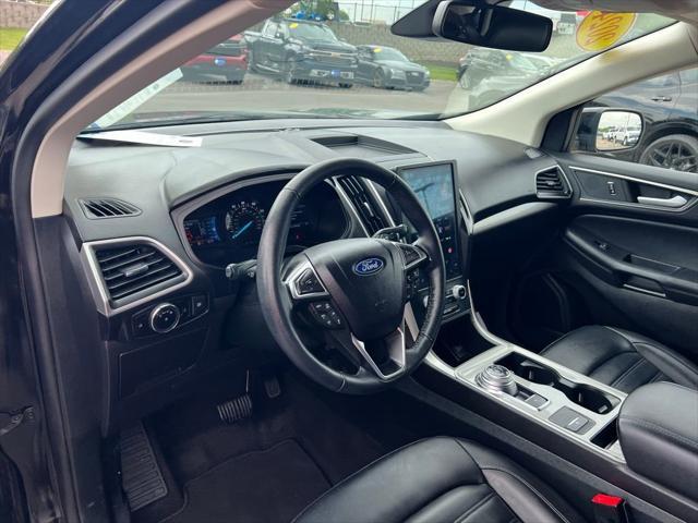 used 2024 Ford Edge car, priced at $26,300