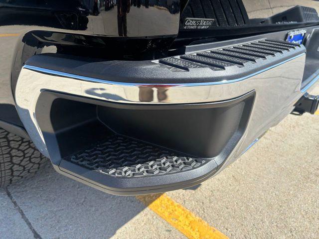 new 2025 Chevrolet Silverado 1500 car, priced at $55,557