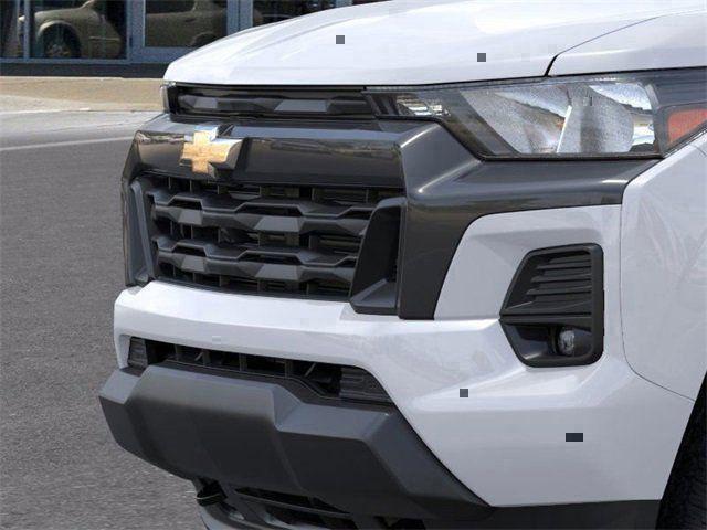 new 2024 Chevrolet Colorado car, priced at $41,495