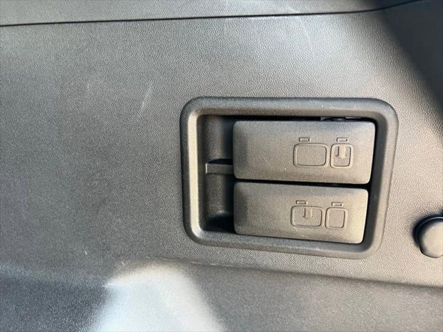 used 2023 Chevrolet Equinox car, priced at $25,500