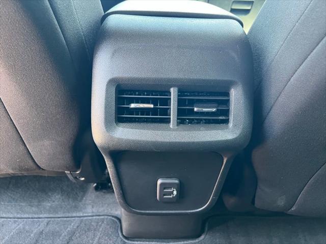 used 2023 Chevrolet Equinox car, priced at $25,500