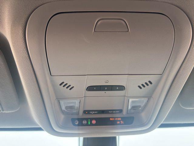 used 2023 GMC Acadia car, priced at $28,750