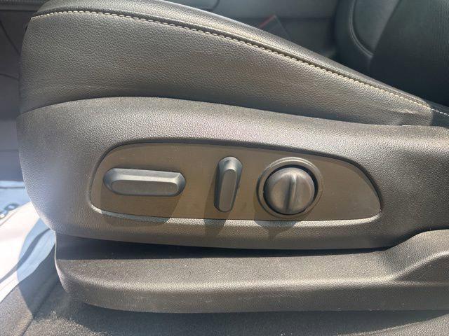 used 2023 GMC Acadia car, priced at $28,750