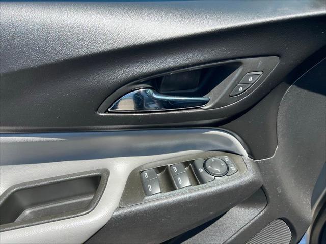 used 2023 Chevrolet Equinox car, priced at $22,500