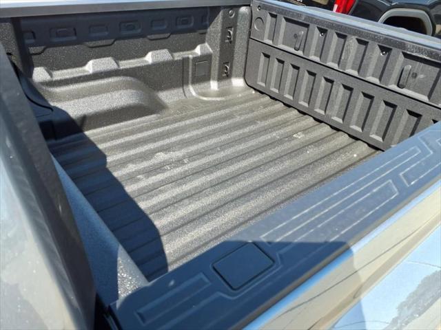 new 2025 Chevrolet Colorado car, priced at $45,211