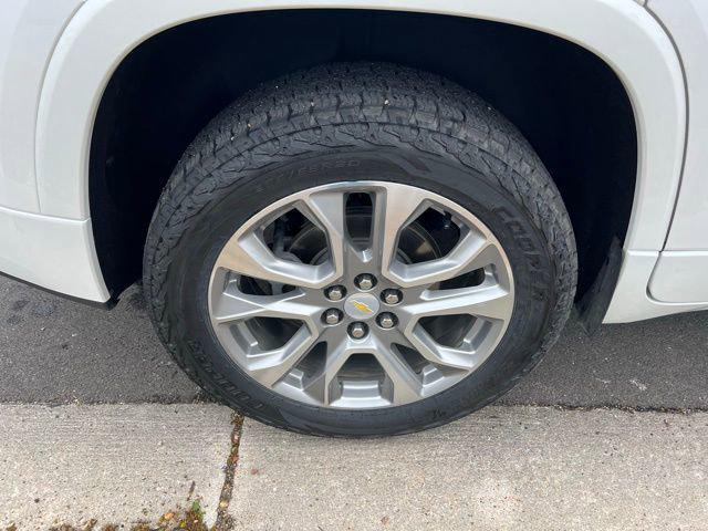 used 2021 Chevrolet Traverse car, priced at $31,800
