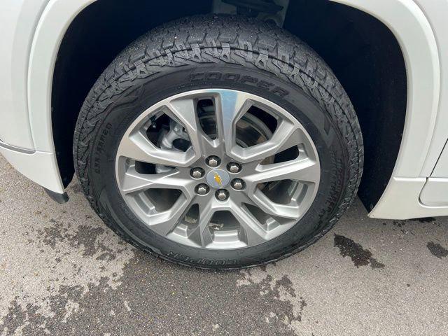 used 2021 Chevrolet Traverse car, priced at $31,800