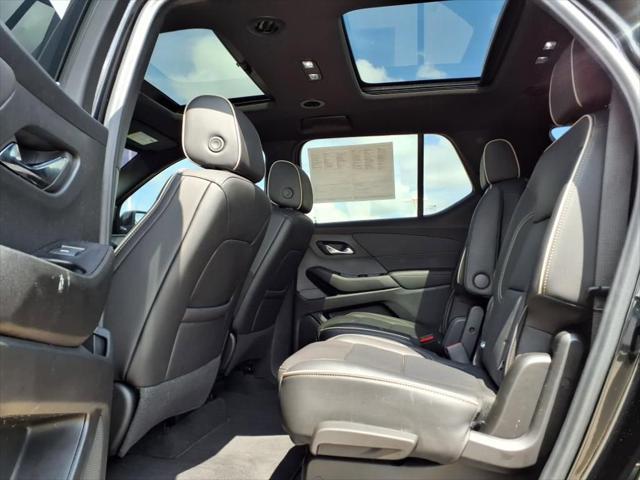 used 2023 Chevrolet Traverse car, priced at $43,500