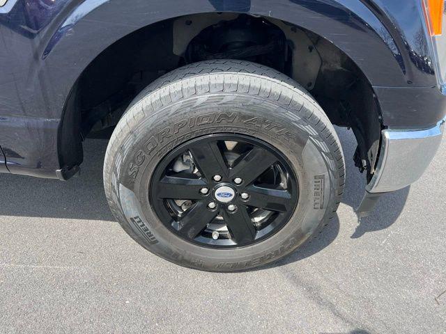 used 2021 Ford F-150 car, priced at $33,000