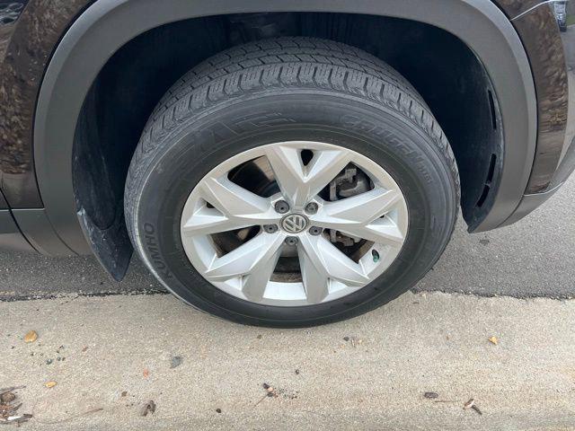 used 2018 Volkswagen Atlas car, priced at $17,750