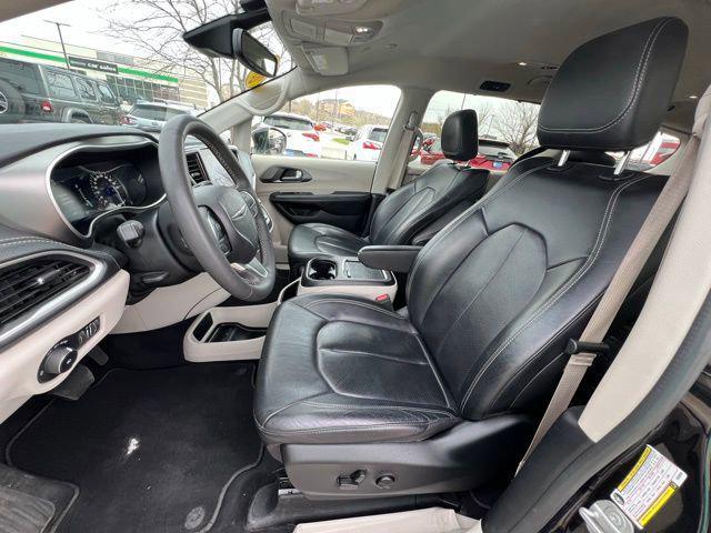 used 2022 Chrysler Pacifica car, priced at $29,500