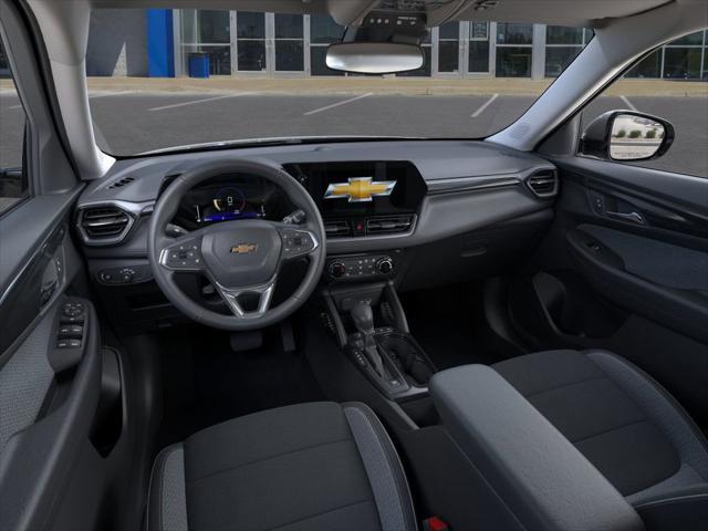 new 2025 Chevrolet TrailBlazer car, priced at $28,585