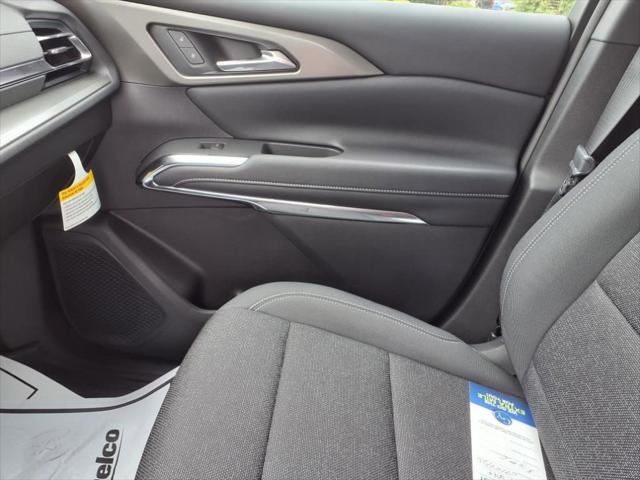 new 2025 Chevrolet Traverse car, priced at $45,255