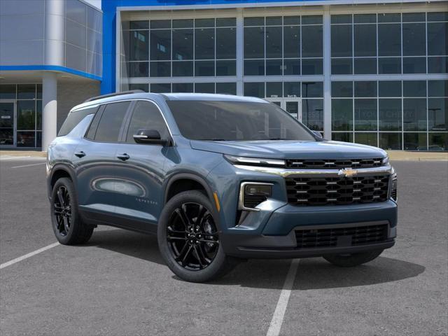 new 2025 Chevrolet Traverse car, priced at $50,415
