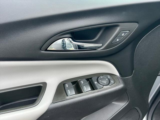 used 2023 Chevrolet Equinox car, priced at $23,400