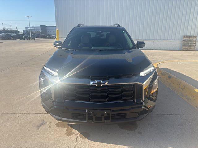 new 2025 Chevrolet Equinox car, priced at $39,457