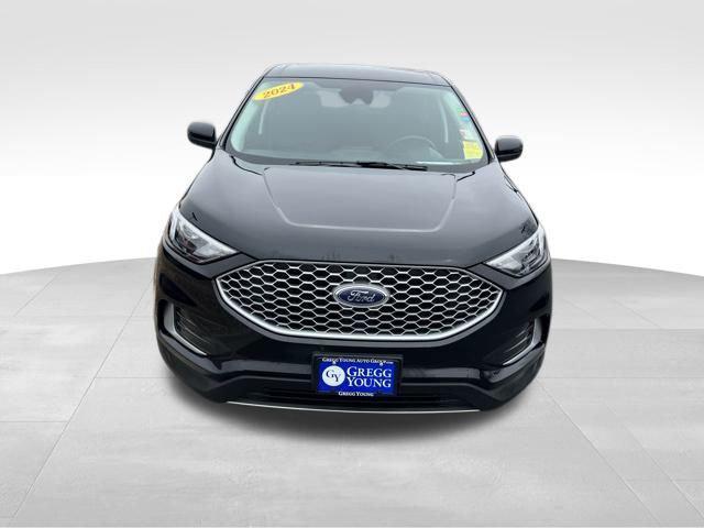 used 2024 Ford Edge car, priced at $30,500