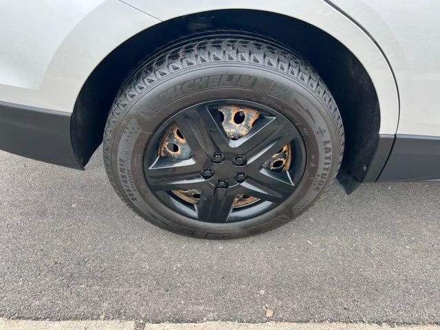 used 2022 Chevrolet Equinox car, priced at $23,000
