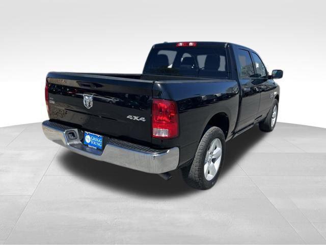 used 2022 Ram 1500 Classic car, priced at $32,000