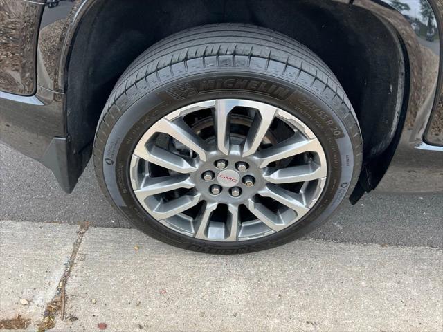 used 2021 GMC Acadia car, priced at $35,000