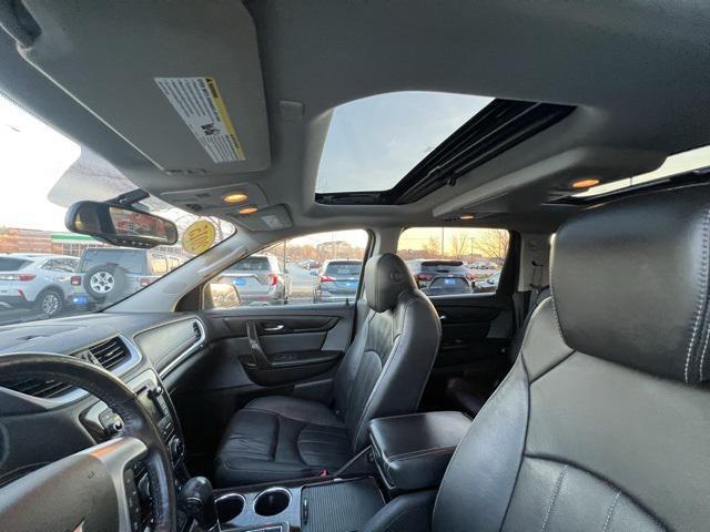 used 2015 Chevrolet Traverse car, priced at $8,500