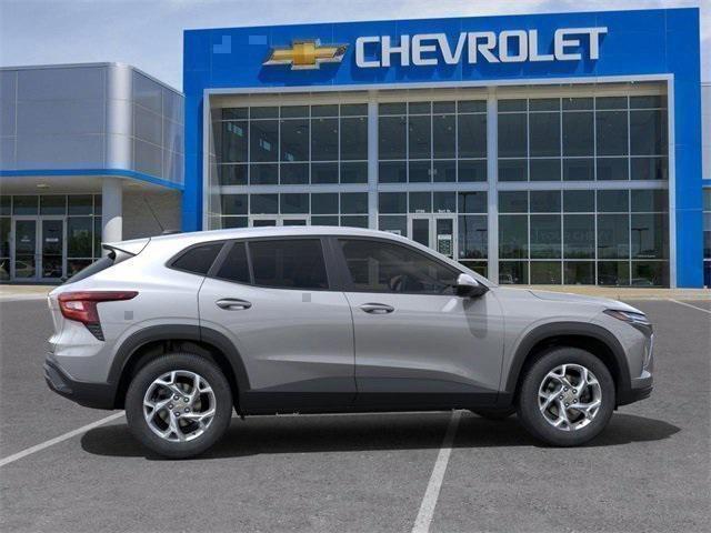 new 2025 Chevrolet Trax car, priced at $22,885