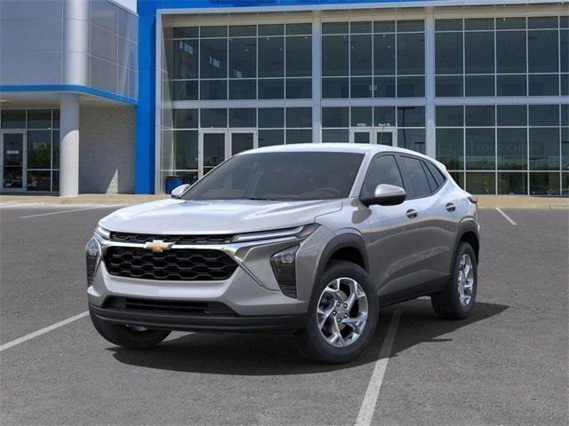 new 2025 Chevrolet Trax car, priced at $22,885