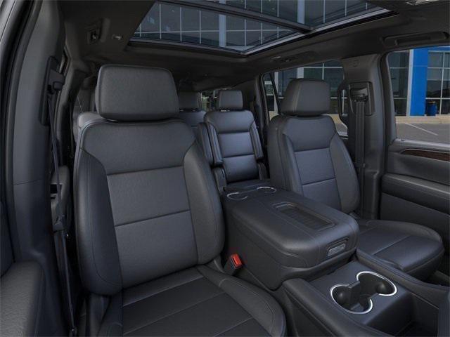 new 2024 Chevrolet Suburban car, priced at $78,995