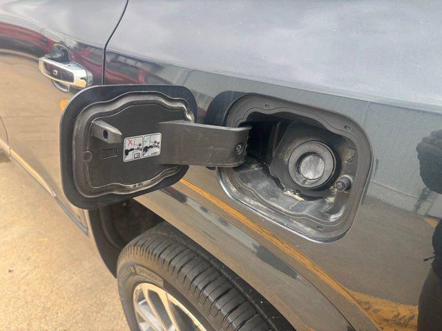 used 2021 GMC Acadia car, priced at $29,500