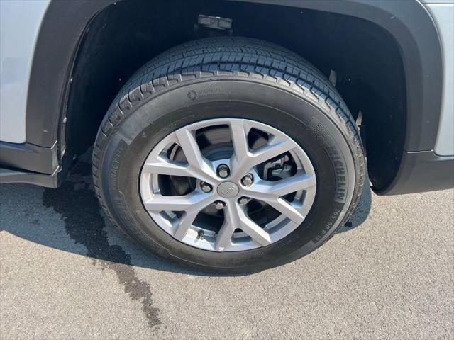 used 2021 Jeep Grand Cherokee L car, priced at $33,000
