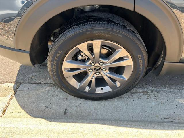 used 2022 Ford Explorer car, priced at $28,250