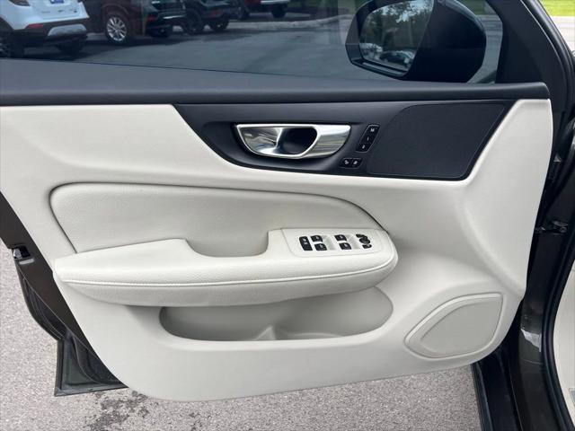 used 2022 Volvo S60 Recharge Plug-In Hybrid car, priced at $27,500