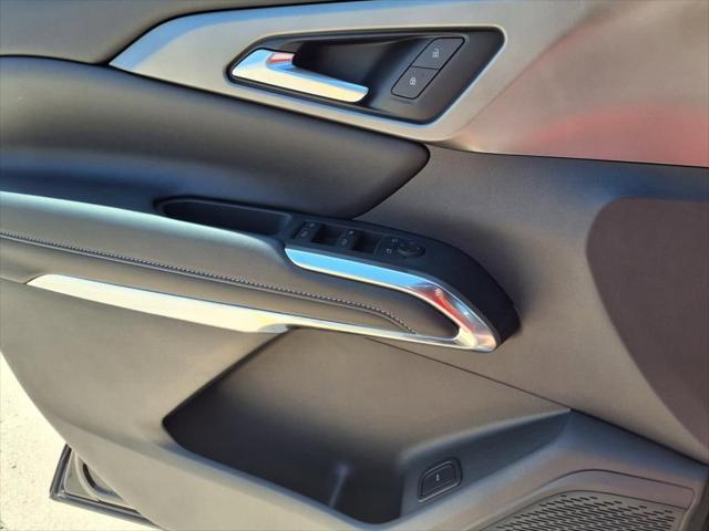 new 2025 Chevrolet Traverse car, priced at $45,545