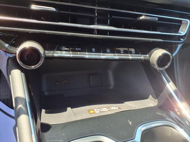 new 2025 Chevrolet Traverse car, priced at $45,545