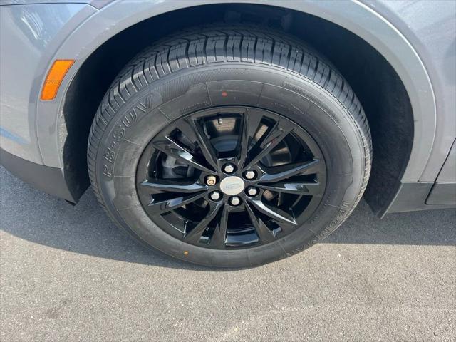 used 2021 Cadillac XT5 car, priced at $31,000