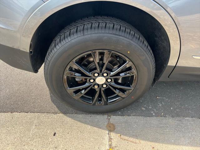 used 2021 Cadillac XT5 car, priced at $31,000