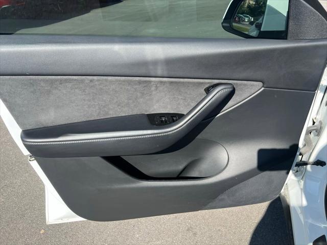 used 2021 Tesla Model Y car, priced at $29,000