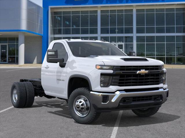 new 2025 Chevrolet Silverado 3500 car, priced at $61,250